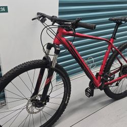 SPECIALIZED Rockhopper Mountain BIKE!