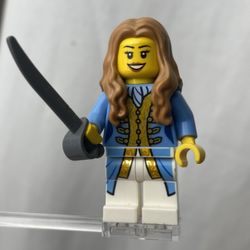 LEGO Minifigure pi157 Bluecoat Governors Daughter 2015 Pirates Imperial (Rare Collectors Item!)