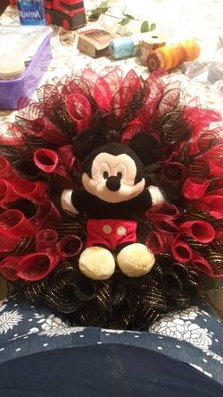 Mickey mouse wreath