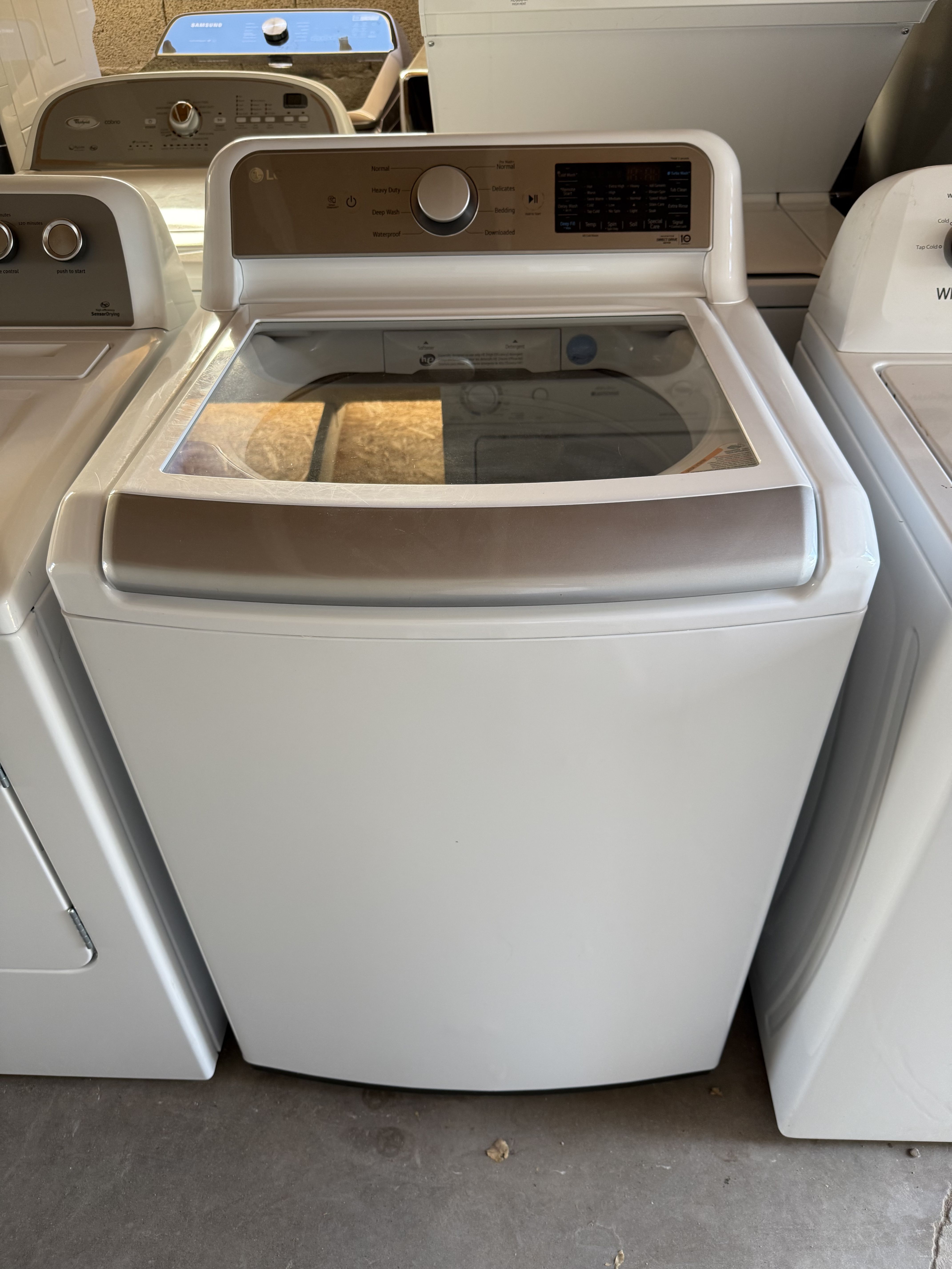 LG washer HE 4.8 Cuft king size capacity
