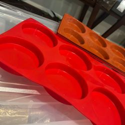 4 Round Baking silicone Molds