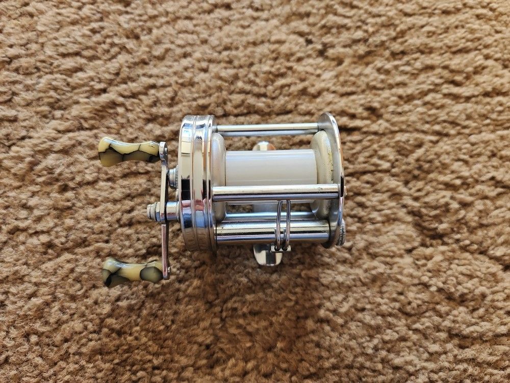South Bend nickel silver model A Bait casting reel