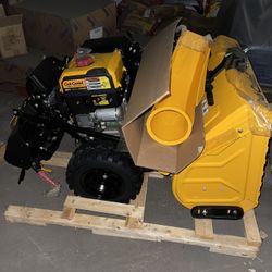 Cub Cadet Snow Blower New 