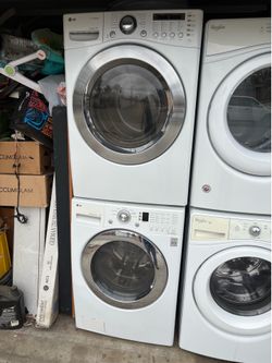 Lg Stackable  Washer and gas dryer  Excellent working condition  W27 D30 H78 3 months warranty parts and labor only
