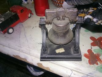 Liberty Bell statuette