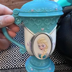 Disney Frozen Elsa & Anna Mug with Lid $5 or Best Offer