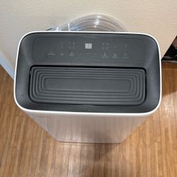 Toshiba Mobile Type Air Conditioner Model PXO811CWRU