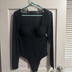 Women’s Lacey Sheer Black Bodysuit NWT Size Large