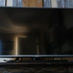 40 Inch LG Flat Screen TV Excellent Condition