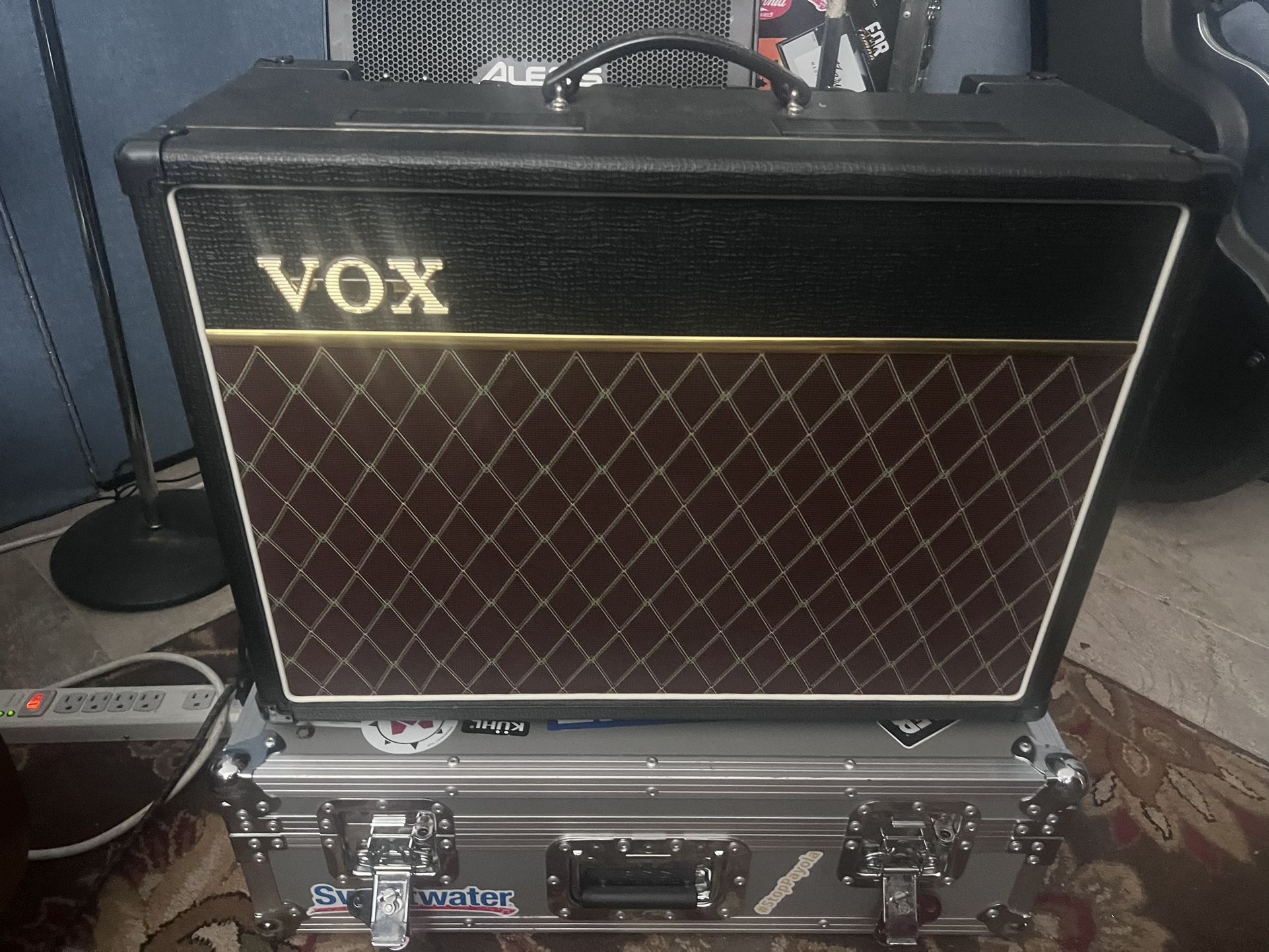 Vox Ac-15