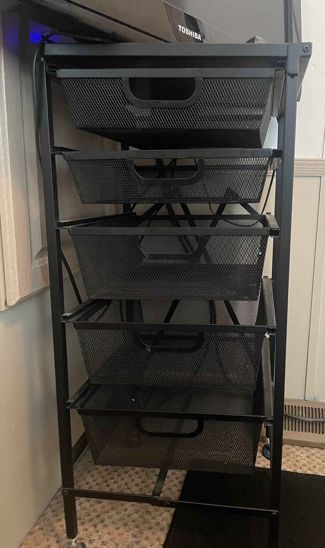 Mesh Rolling Cart