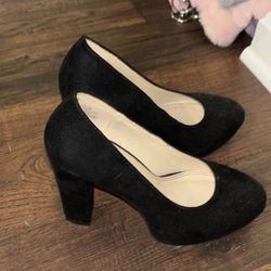 Suede Black Heels 