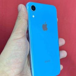 iPhone XR Unlocked 