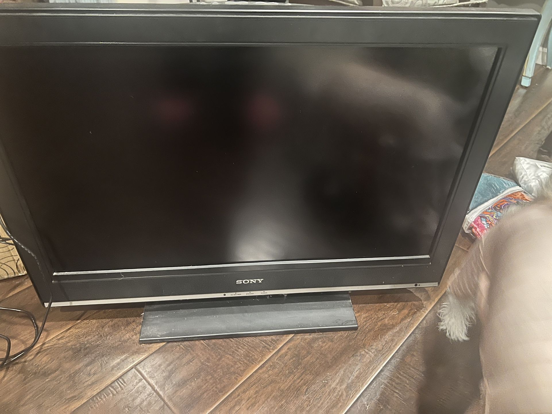 Sony Bravia Tv 31”x 23”