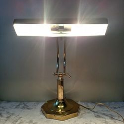 VINTAGE BRASS PIANO BANKER DESK LAMP 
