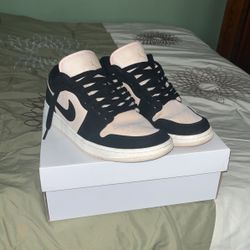 Jordan 1 Low’s Black Guava Ice (10W)