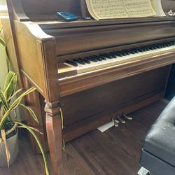 Piano Sohmer And Co