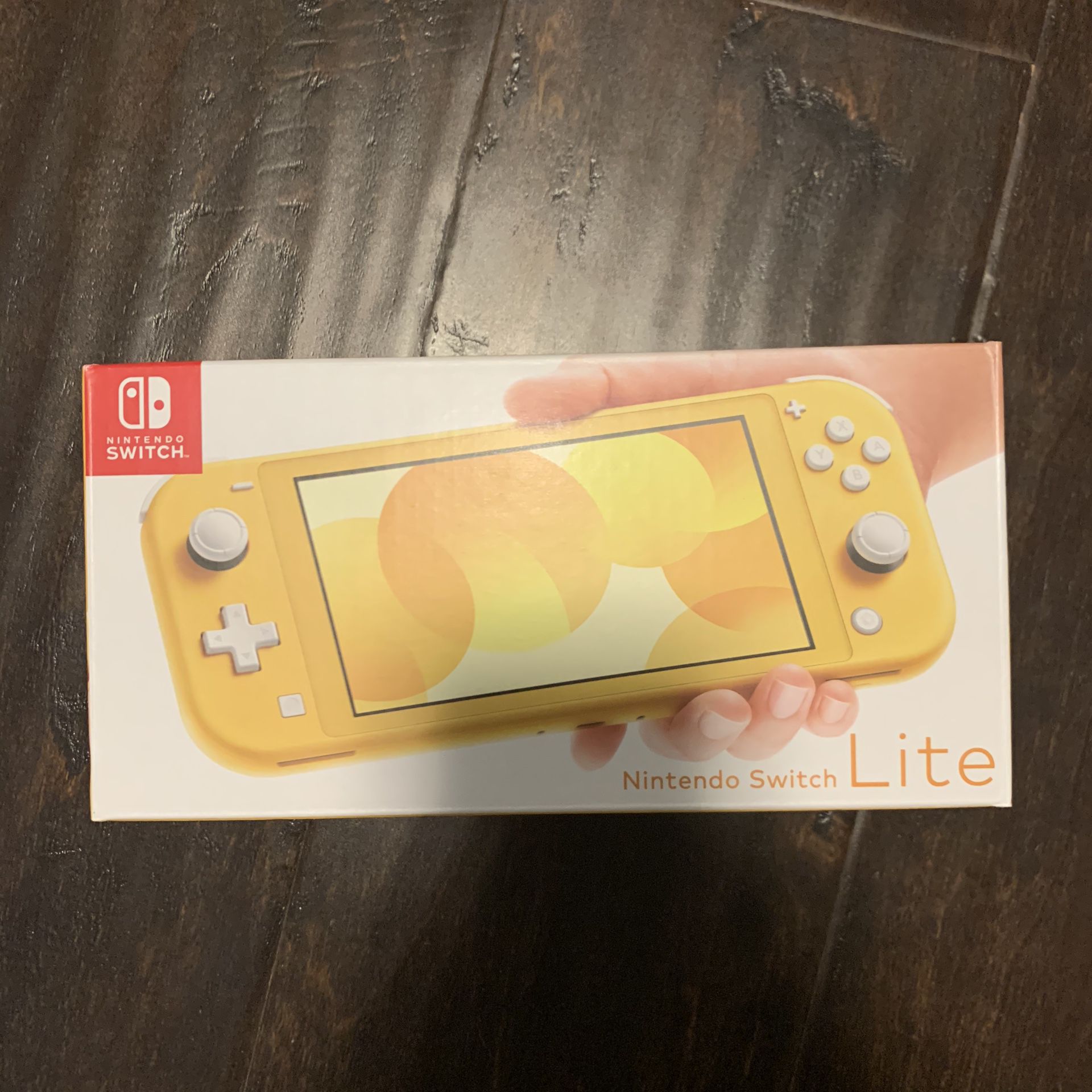 BRAND NEW Nintendo Switch Lite (Yellow)