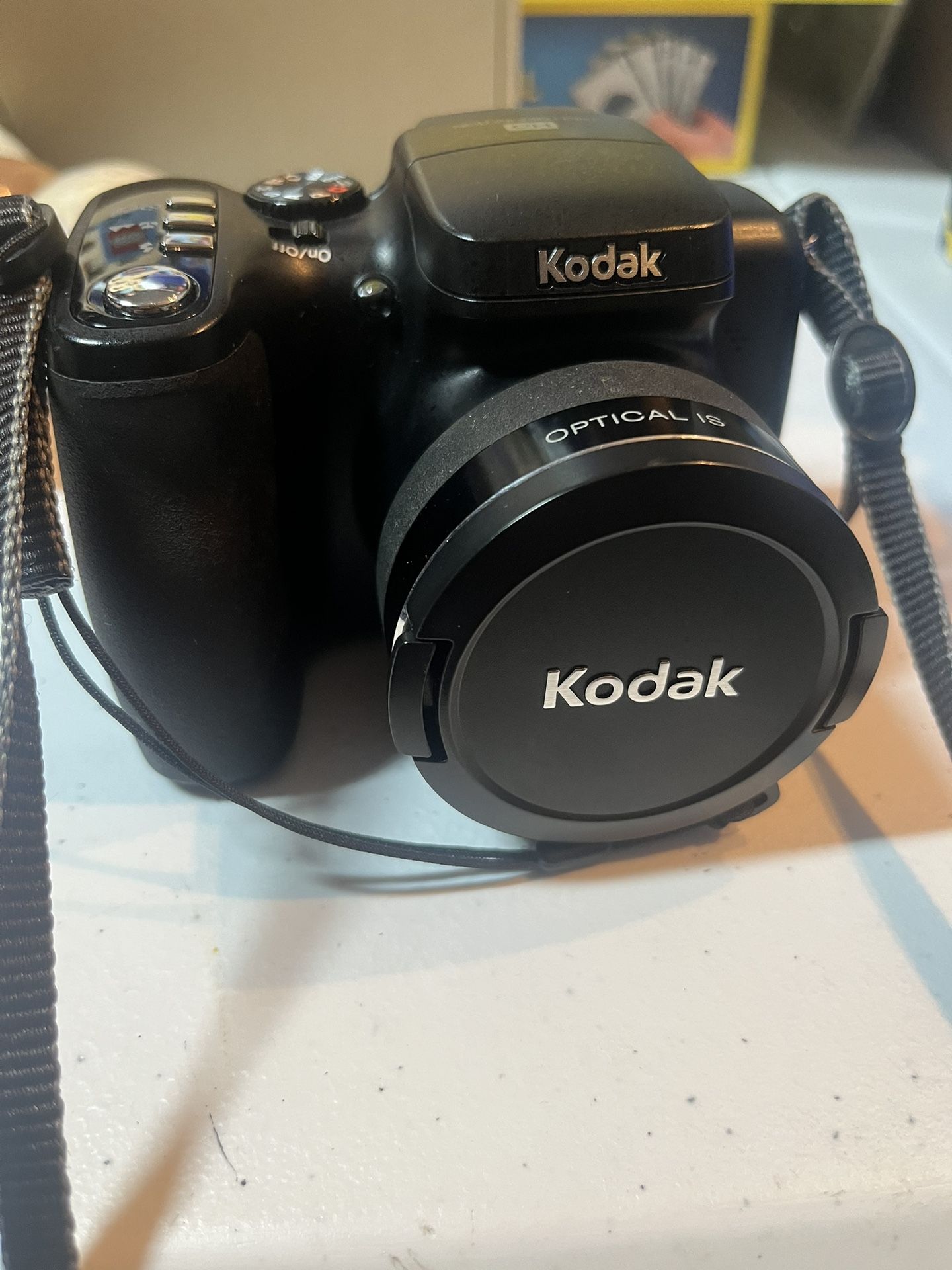 Kodak EasyShare Z1012 IS - 10.1MP 12x Optical ~ Bridge - Digital Camera(untested)