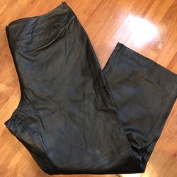 NWT SHAPE FX BY NEWPORT NEWS WOMEN'S BLACK LEATHER LINED PANTS SIZE 24W Plus. Condition is "New". Shipped with USPS Priority Mail. Black genuine leath