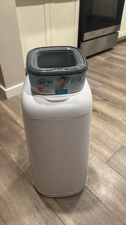 Diaper Genie - open never used