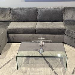 Living spaces Couch/Sectional 