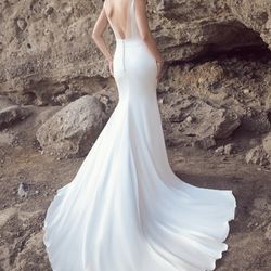 New Never Worn/altered Wedding Dress