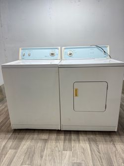 Kenmore washer and dryer gas laundry set