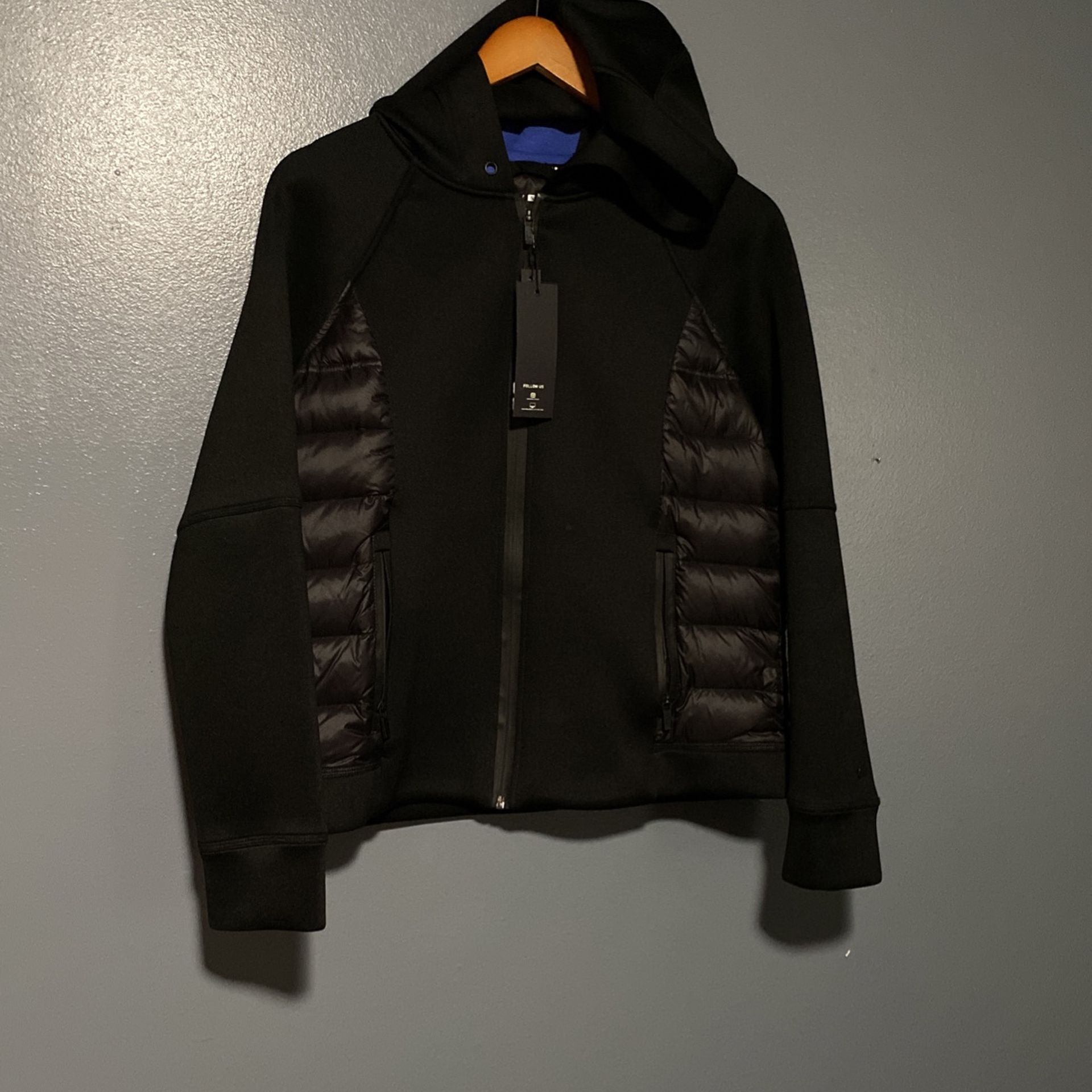 Women’s DKNY Jacket Size Médium 