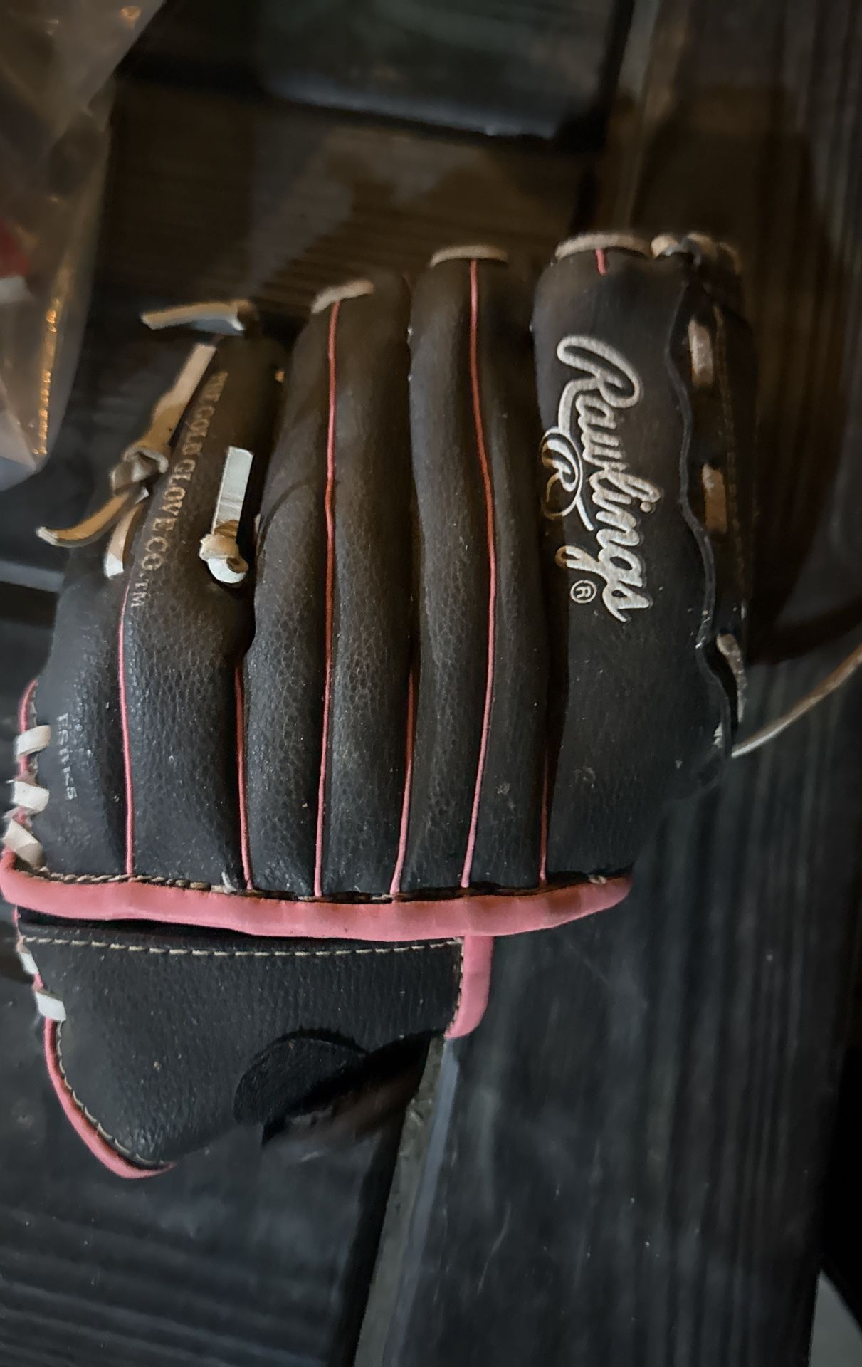 Girls Softball Glove