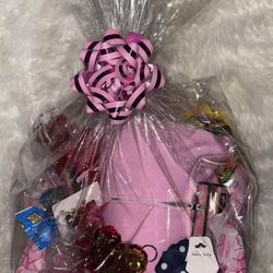 Valentine Basket #18