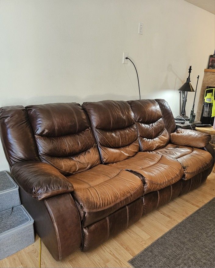 Free Leather Couch loveseat Recliner