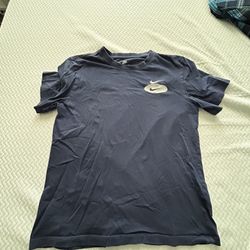 Nike Shirt Size M