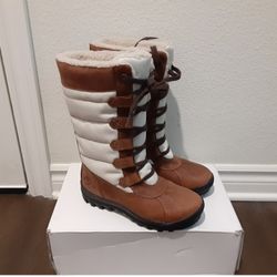 Timberland Multiple Sizes Women's 6.5 And 7