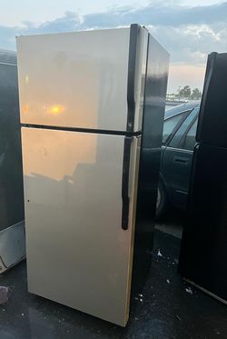 GE  Top Mount Stainless Steel Refrigerator
