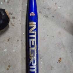Pure Sports Integrity 220 USSSA Slow pitch Softball Bat 27oz