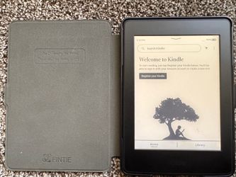 Kindle Paperwhite (7th Gen) - Backlit E-Reader + Case, Tested