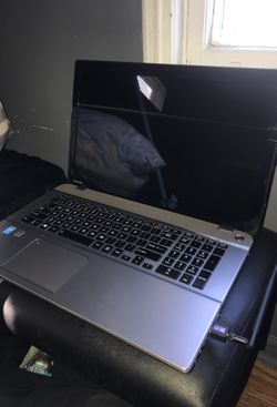 I7 toshiba laptop for sale 17.3 inches