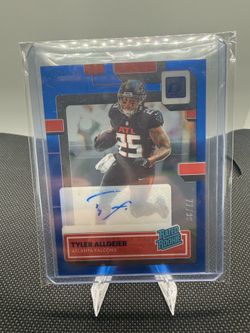 2022 Clearly Donruss Tyler Allgeier Rated Rookie Auto Blue 77/99 Falcolns SP RC