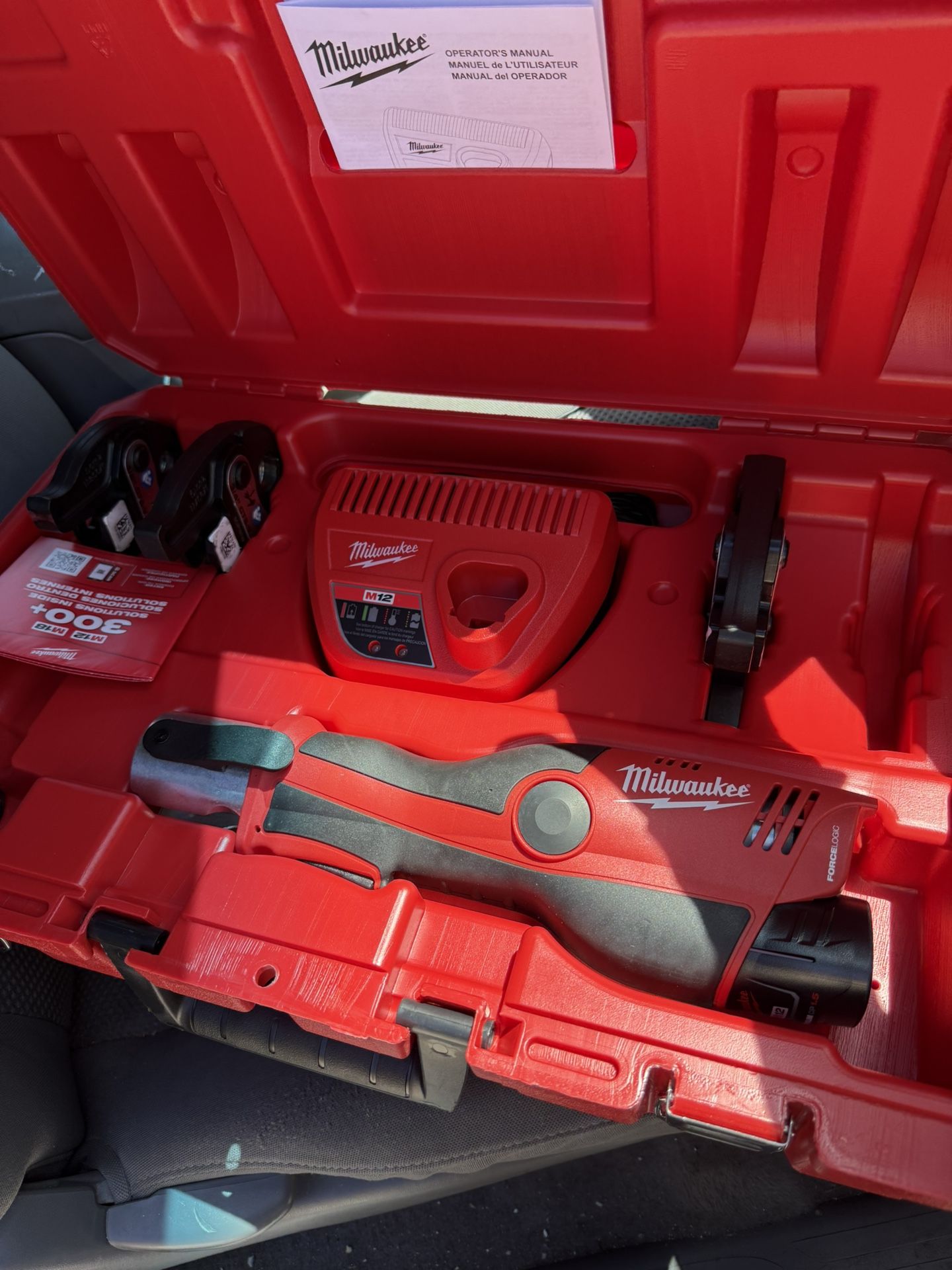 M12 12-Volt Lithium-Ion Force Logic Cordless Press Tool