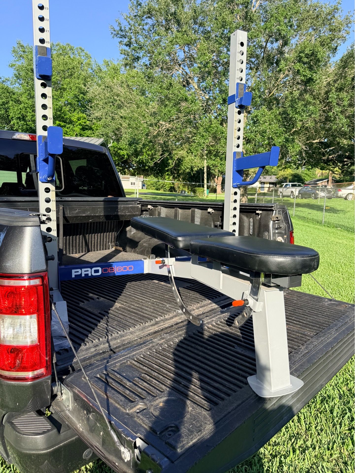 Heavy Duty Weight Bench with Fully Adjustable Uprights