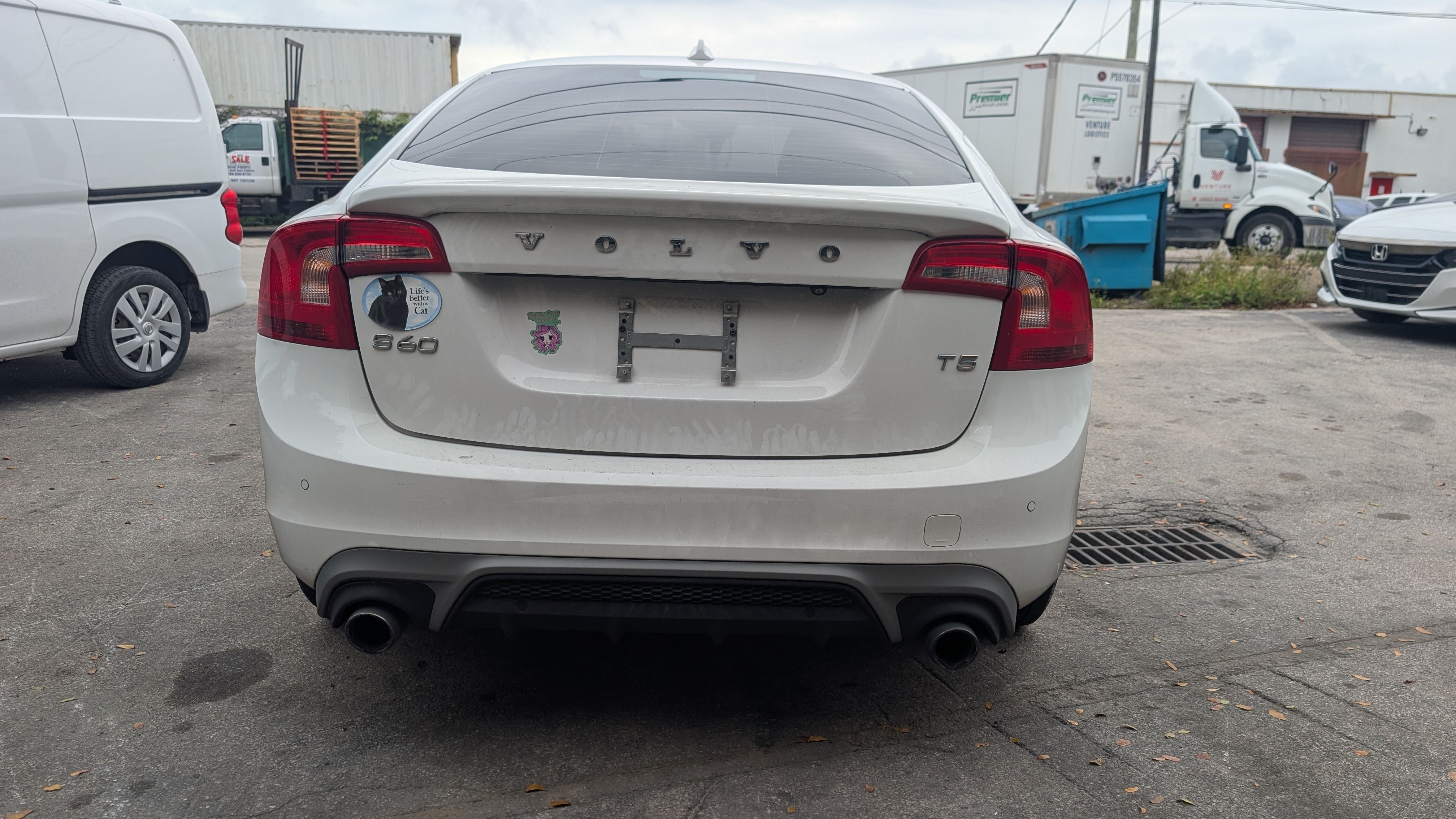 Volvo S60 2017 2.0L FWD (56k Miles) WE SELL PARTS ONLY