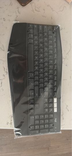 Logitech K650 Signature Wireless Keyboard