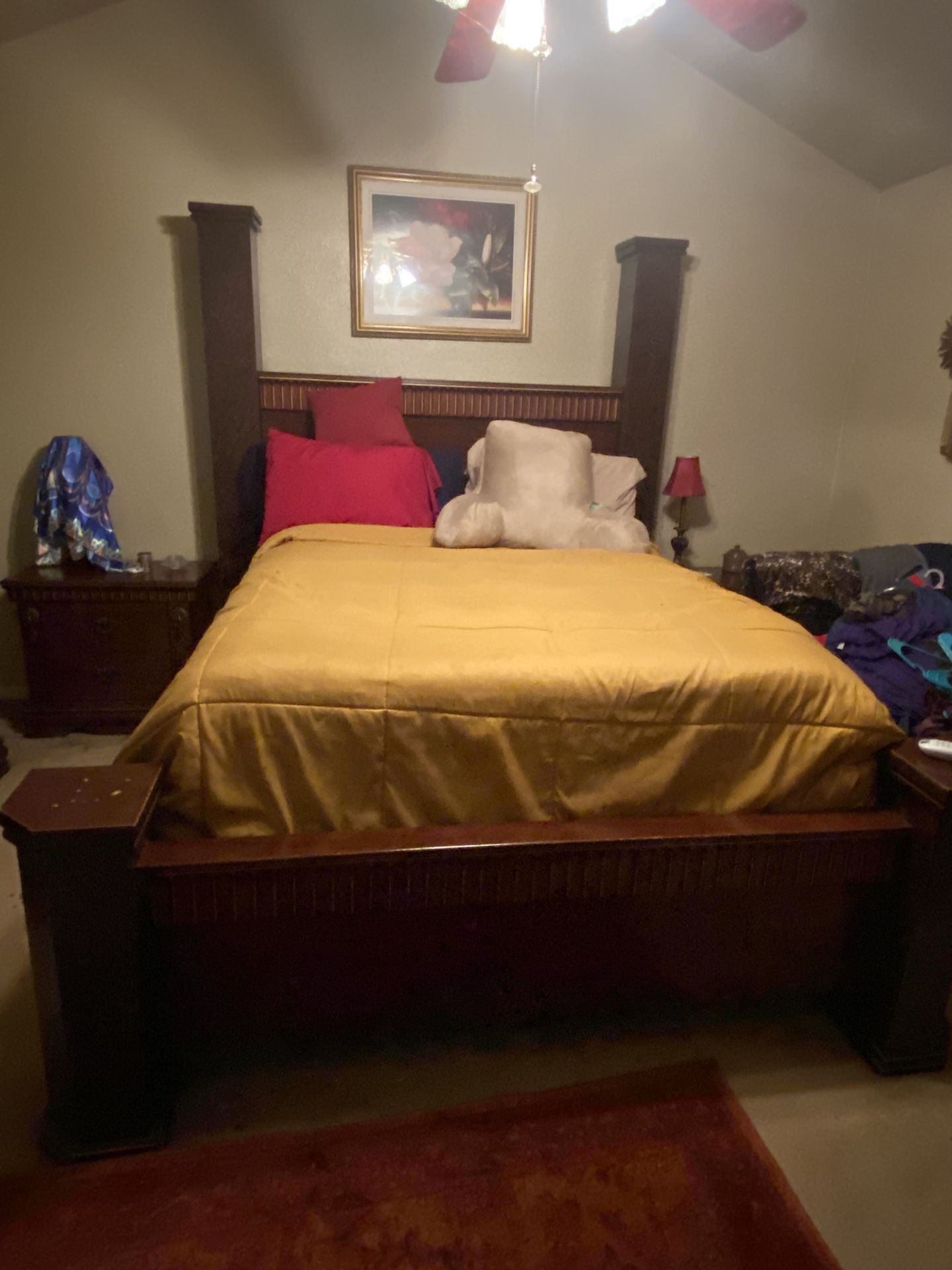 Queen size Cherry Woods Ashley Bedroom Ser