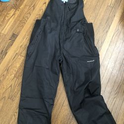 Snow clothes