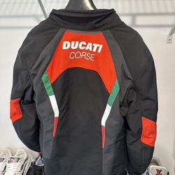 motorcycle jacket 