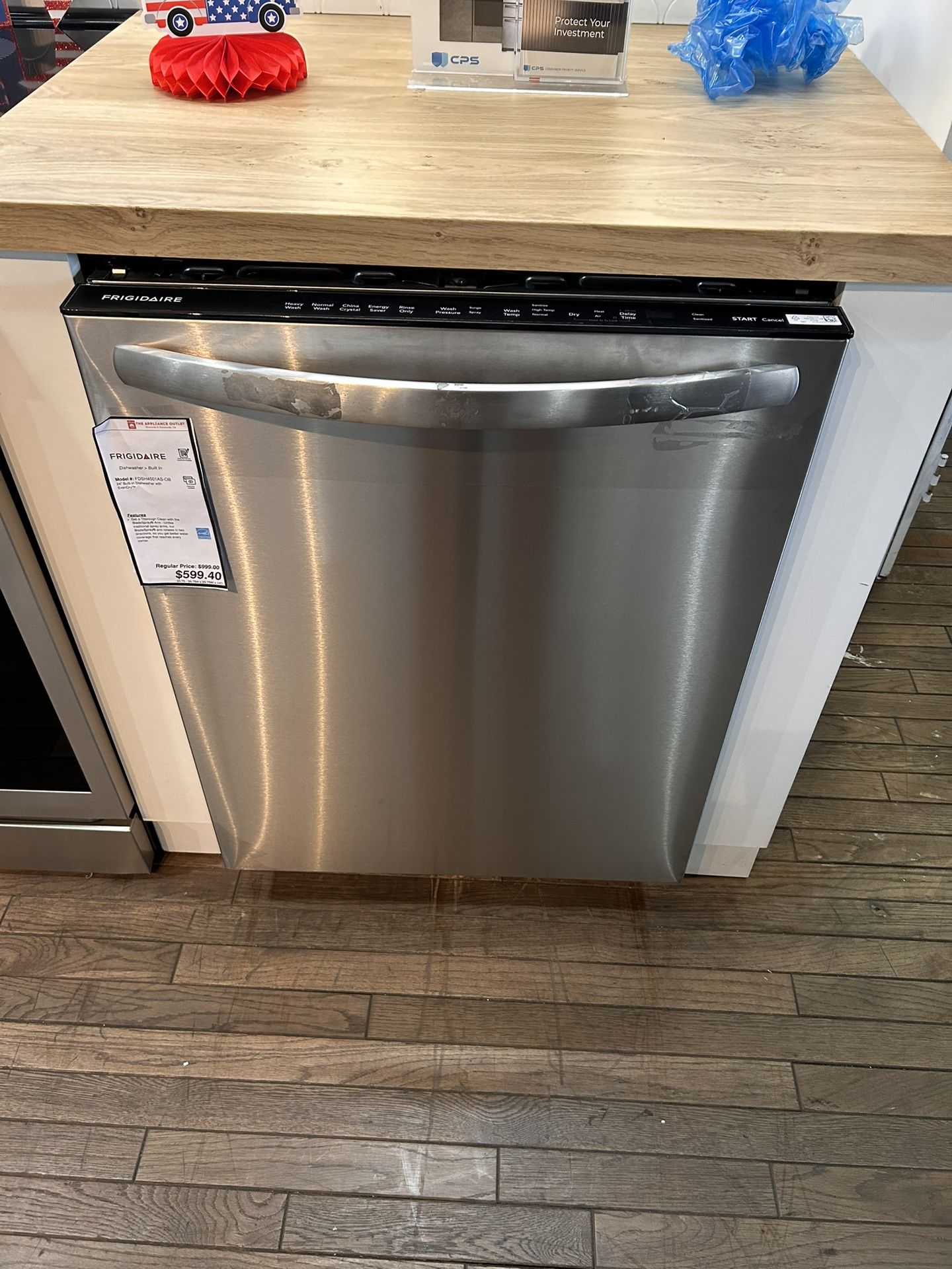 Frigidaire Dishwasher 