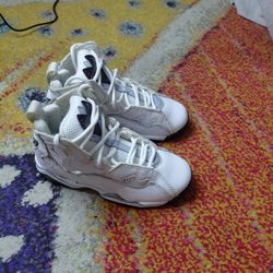 Nike Air Jordan True Flight