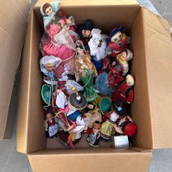 Box Of Vintage International Dolls 