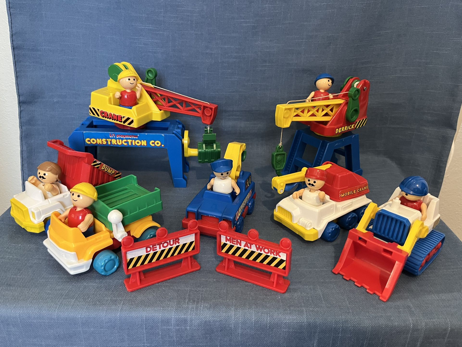 Vintage Unimax “Construction Set” Toys (1995) - Great Condition! 